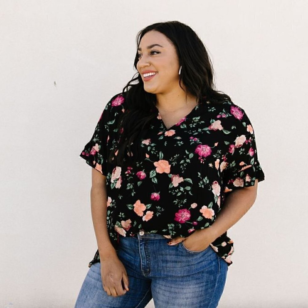 ninexis Black Blouse w/ Orange & Pink Flowers - Picture 1 of 5